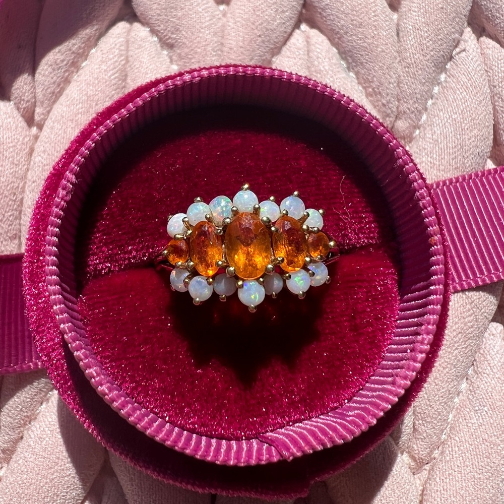 Rare Vintage Opal & Citrine ring set in 9ct gold